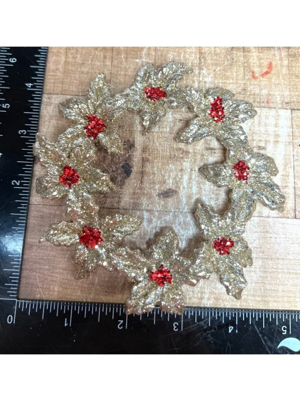 2 Acrylic Plastic Wreath Christmas Ornaments 5